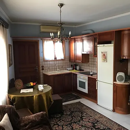 Guest house Lepa Kuca Spata (East Attica)
